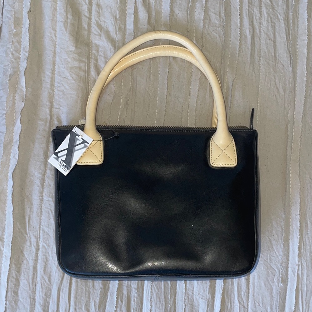 Max NY Purse!🖤🖤